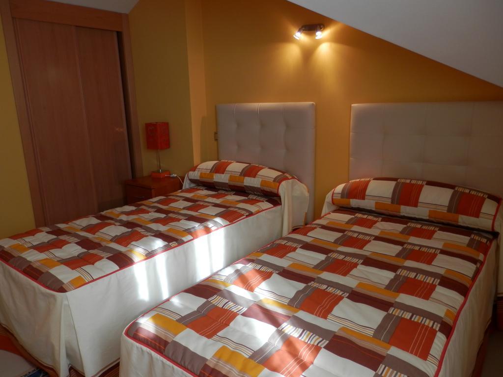 Apartamentos Monte Hernanz Riaza Exterior photo