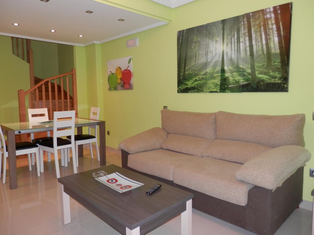 Apartamentos Monte Hernanz Riaza Exterior photo